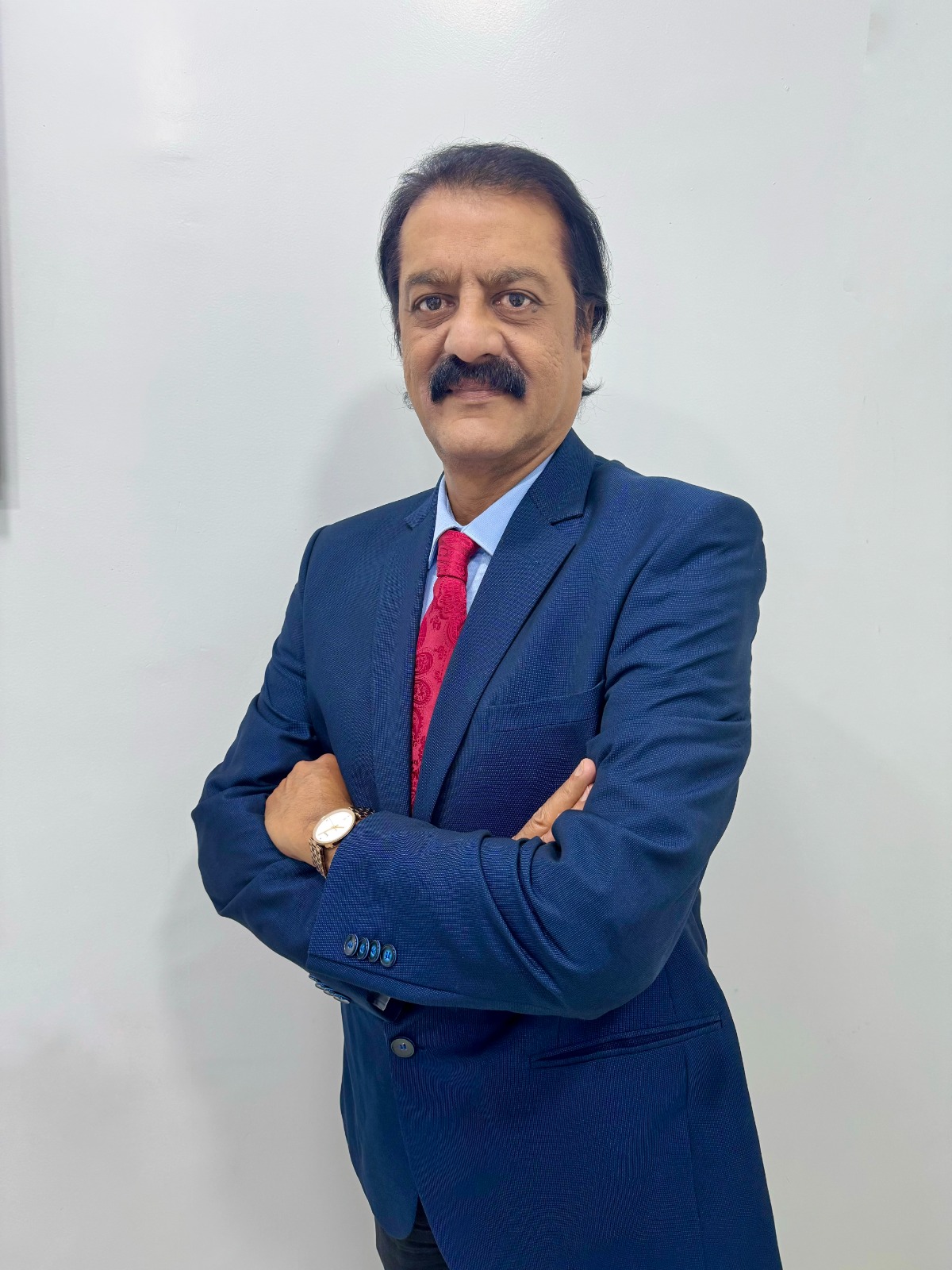 Dr. Ravishankar N.